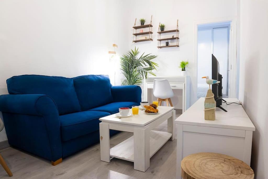 Cdz - Suarez De Salazar 2, Cozy In Apartment Cadiz